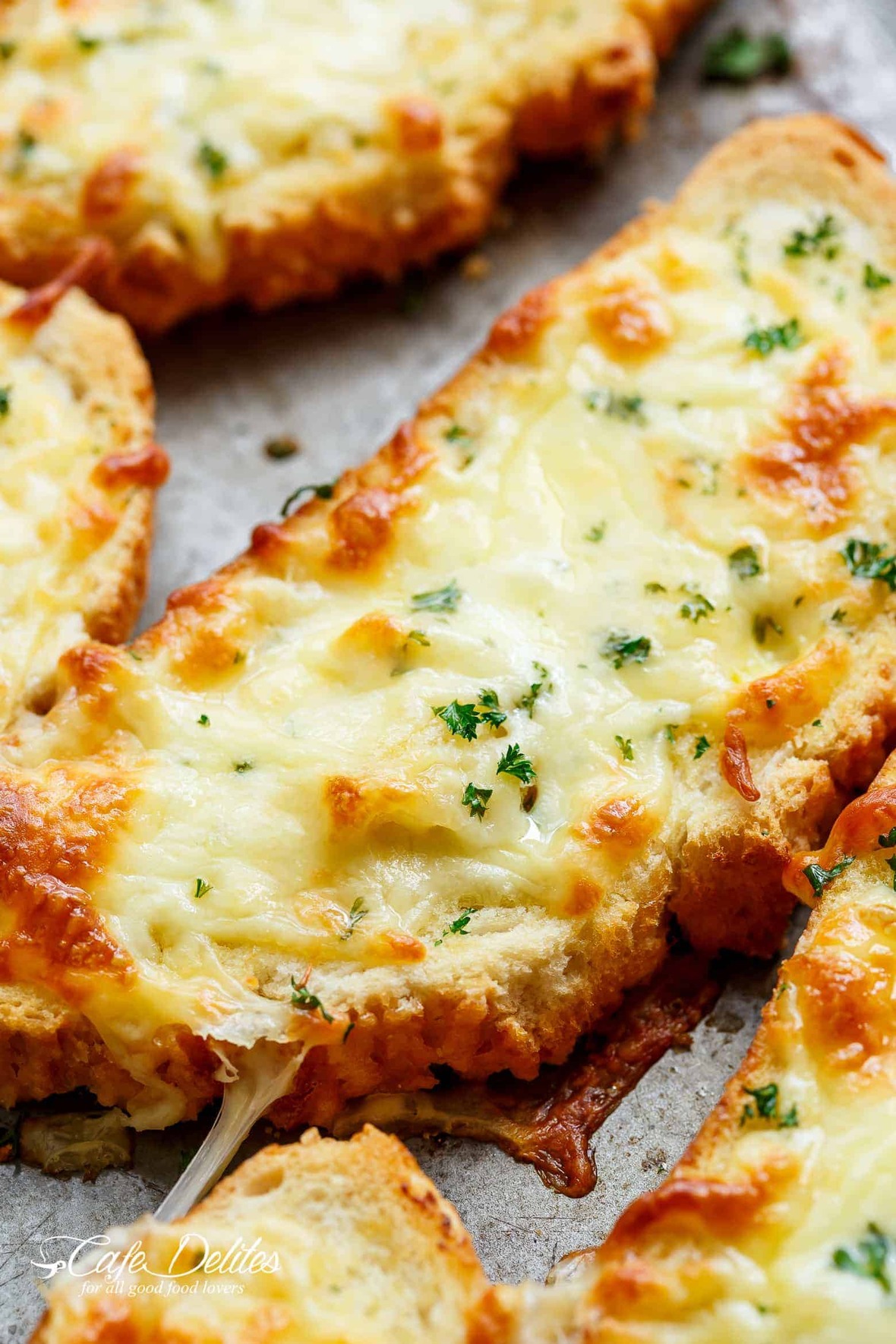 Individual-Garlic-Breads-IMAGE-12